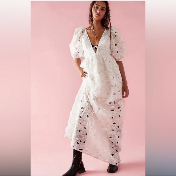 FOR LOVE & LEMONS x FREE PEOPLE Serena Maxi Dress NEW With Tag White Size M - Picture 15 of 15